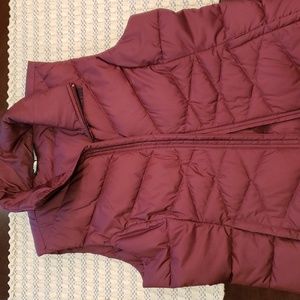 The North Face 550 Vest size M